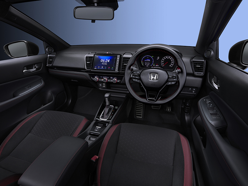 Hàng ghế trước của xe Honda City hatchback e:HEV