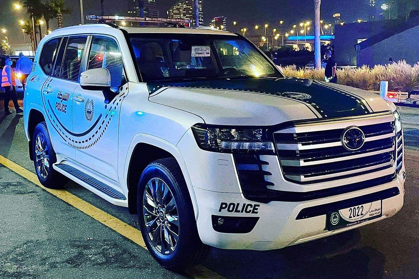Cận cảnh dàn xe Toyota Land Cruiser 2022
