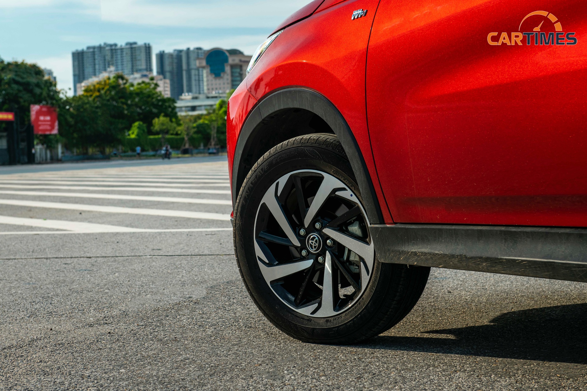 La zăng xe Toyota Rush