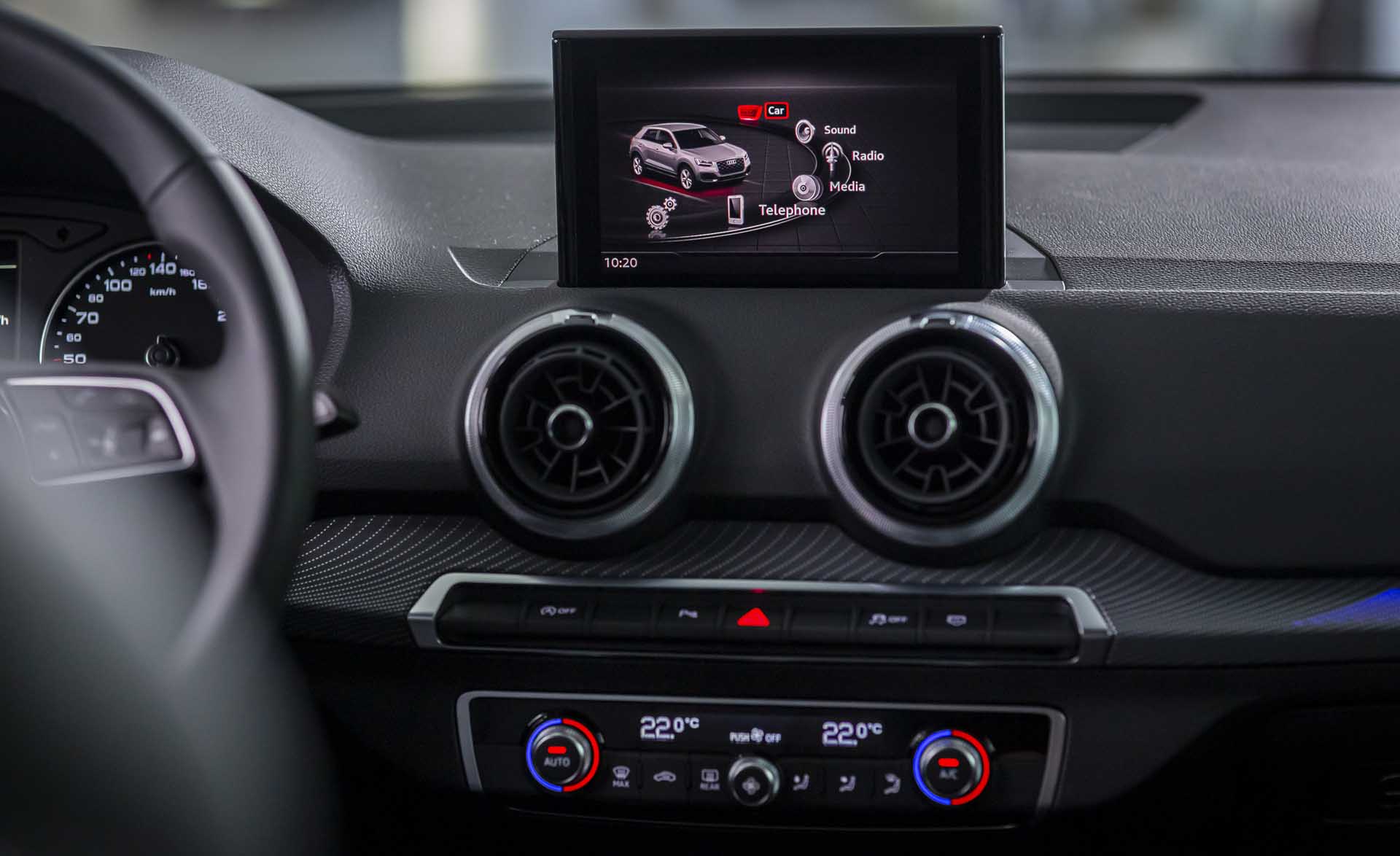 Màn hình gỉai trí trên xe Audi Q2 2021