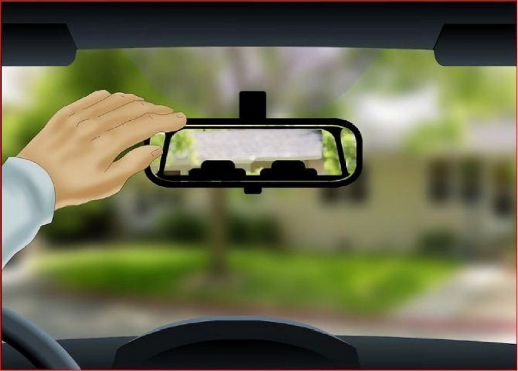 gương chiếu hậu bên trong