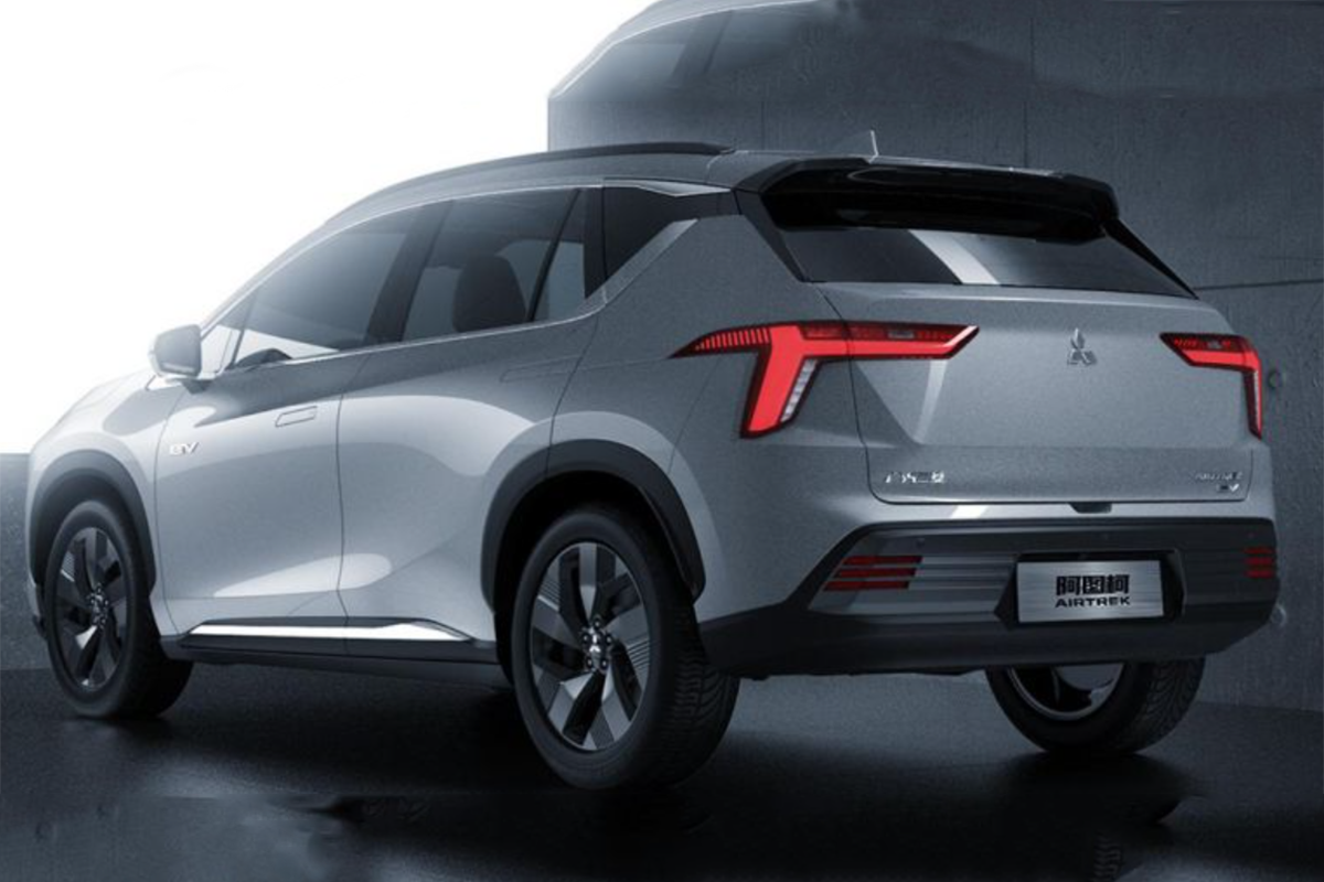 SUV Mitsubishi Airtrek 2022 EV lộ diện