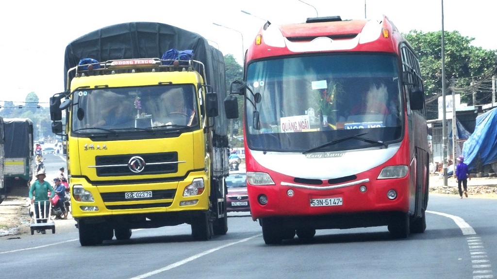 vượt xe an toàn