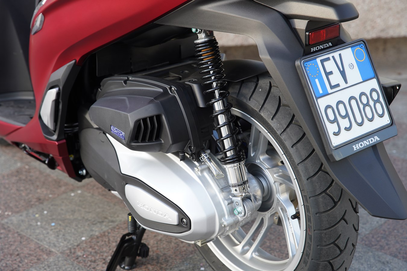 Giảm xóc của xe Honda SH 350i