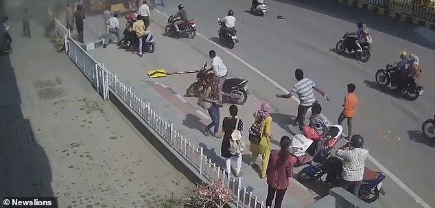 Nhiều người hoảng loạn
