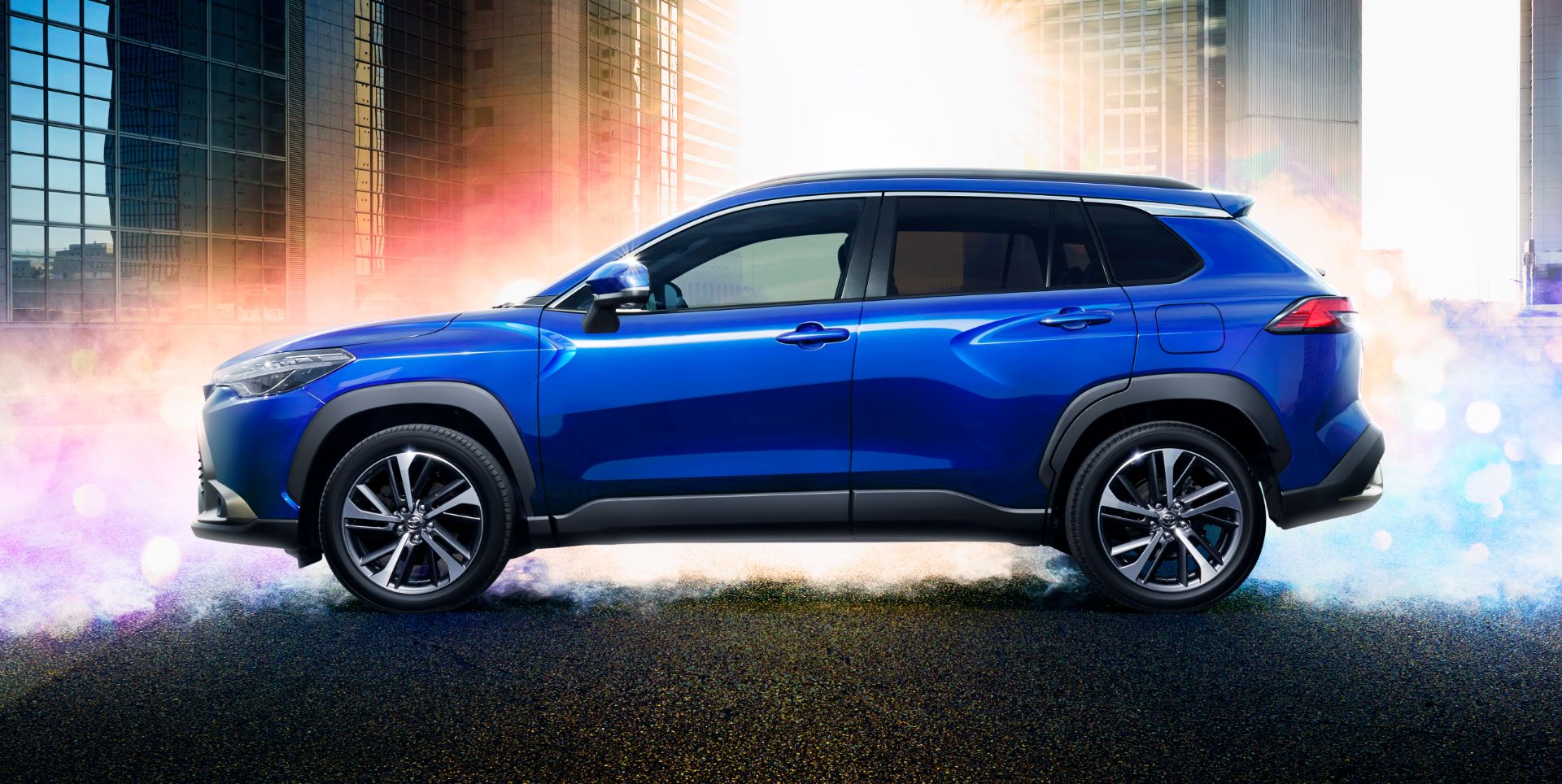  Thân xe Toyota Corolla Cross 2022 