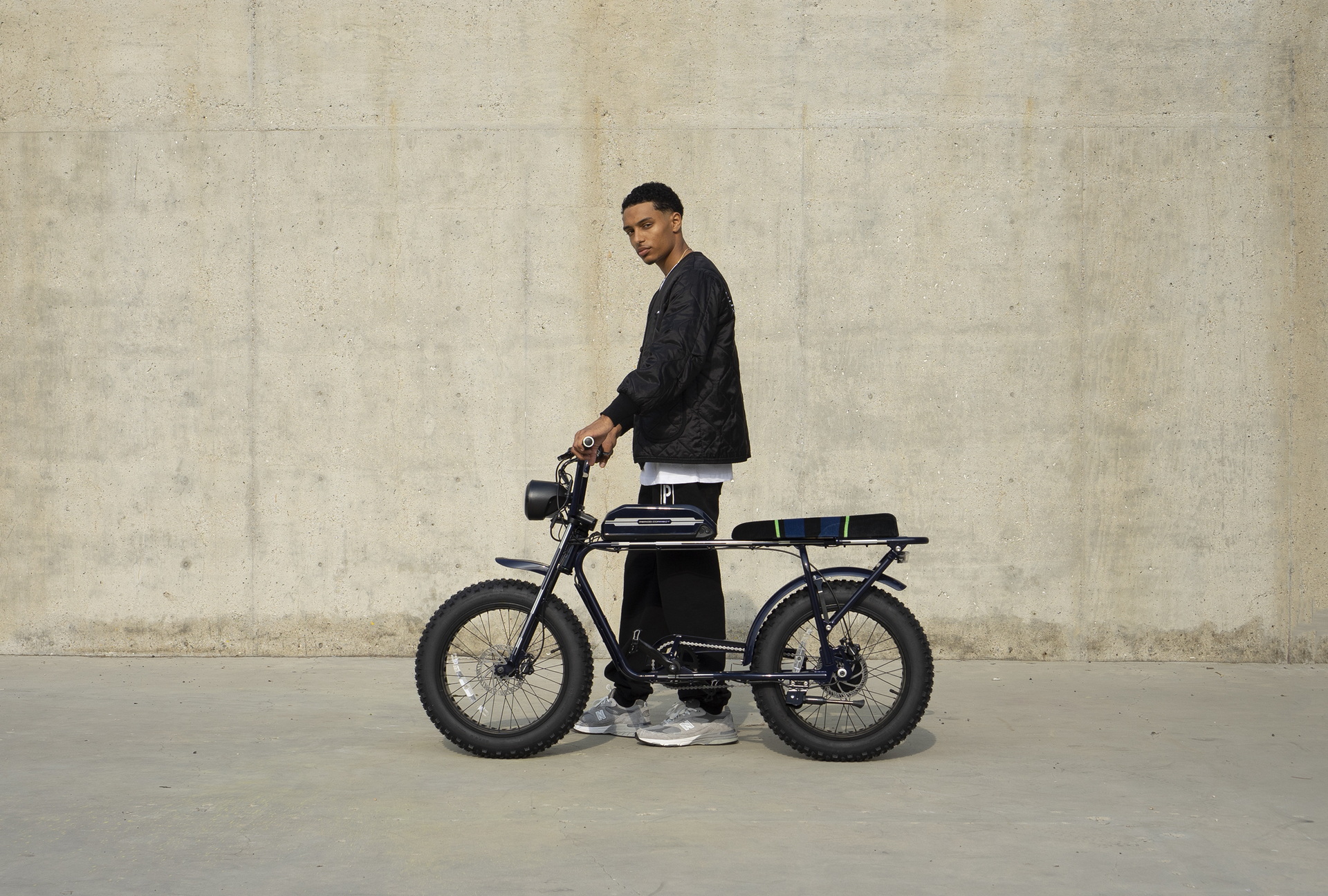 Period Correct x SUPER73-S1 có giá 3.000 USD