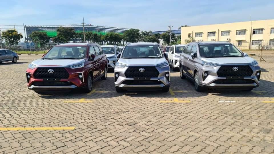 Những chiếc Toyota Veloz Cross sẽ cạnh tranh với Mitsubishi Xpander Cross, Suzuki XL7