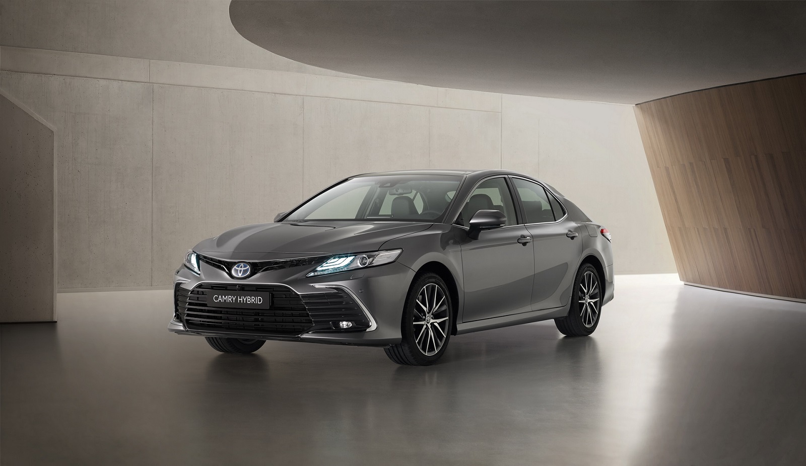 Toyota Camry Hybrid