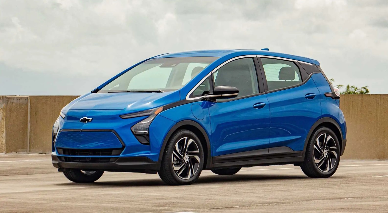 Những chiếc ô tô điện rẻ nhất với phạm vi hoạt động hơn 300 km