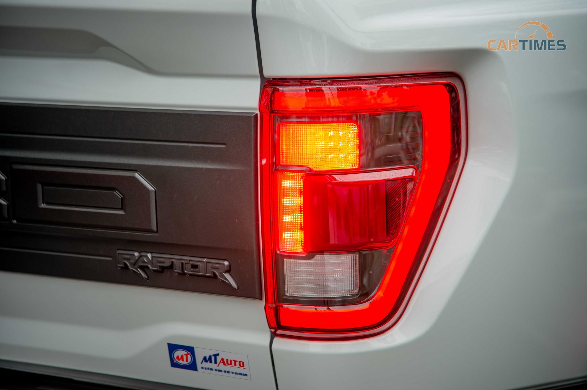Đèn hậu của xe Ford F-150 Raptor 2022