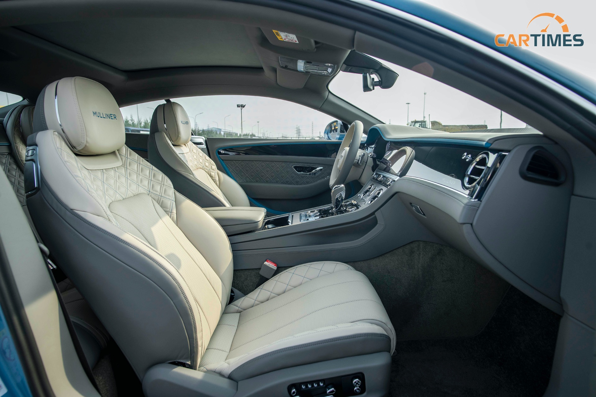 Ghế ngồi xe Bentley Continental GT V8 Mulliner 2022