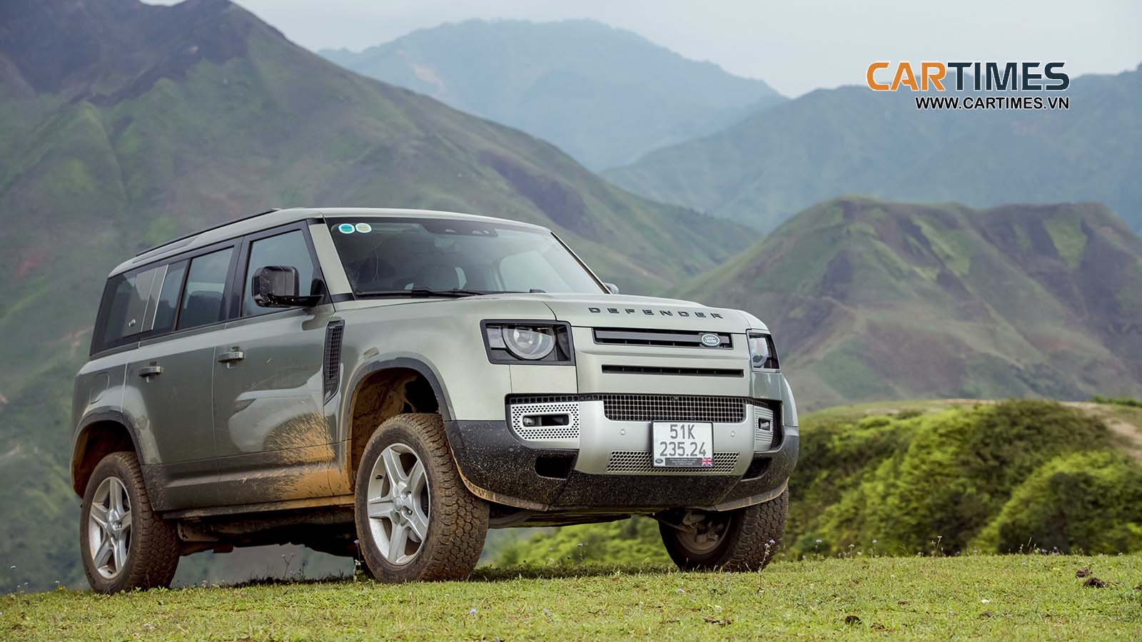 Land Rover Defender 110
