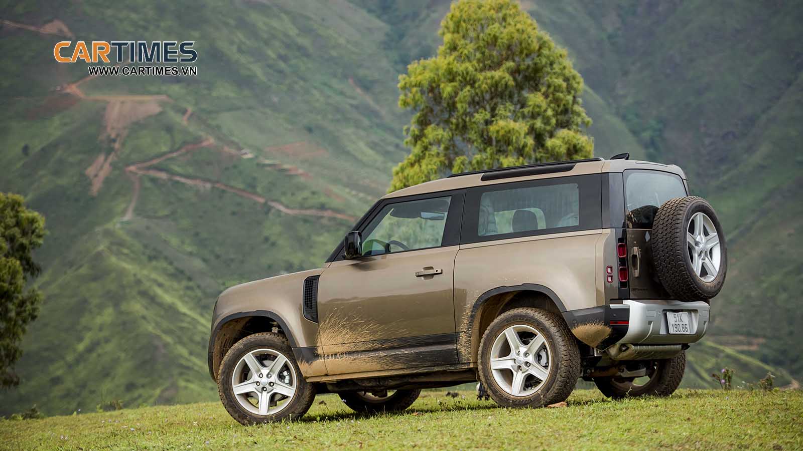 Land Rover Defender 90