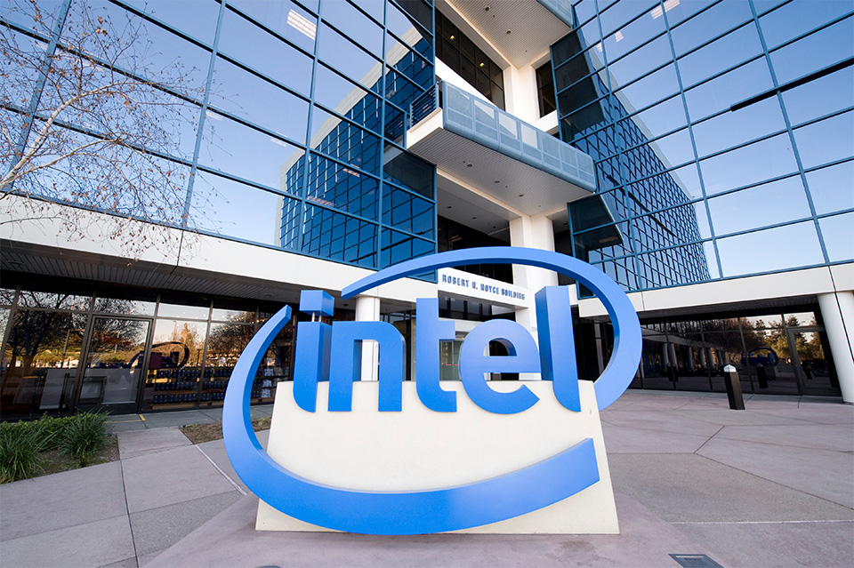 Intel có 99.000 nhân viên tại 199 văn phòng và cơ sở sản xuất kinh doanh trên toàn cầu.